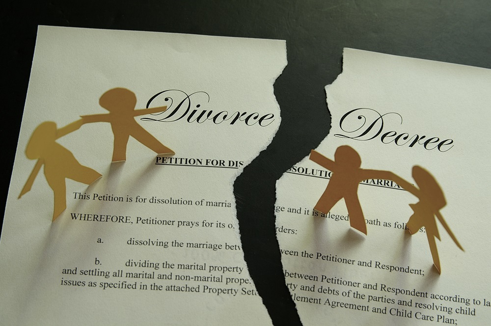 起诉离婚要具备哪些条件 哪些情况属于夫妻感情破裂